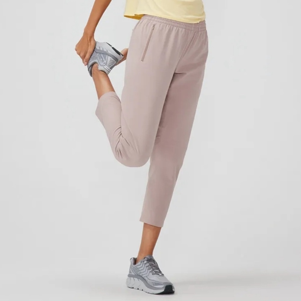 Outdoor Voices Rectrek Pants Mocha in Size S (Small)